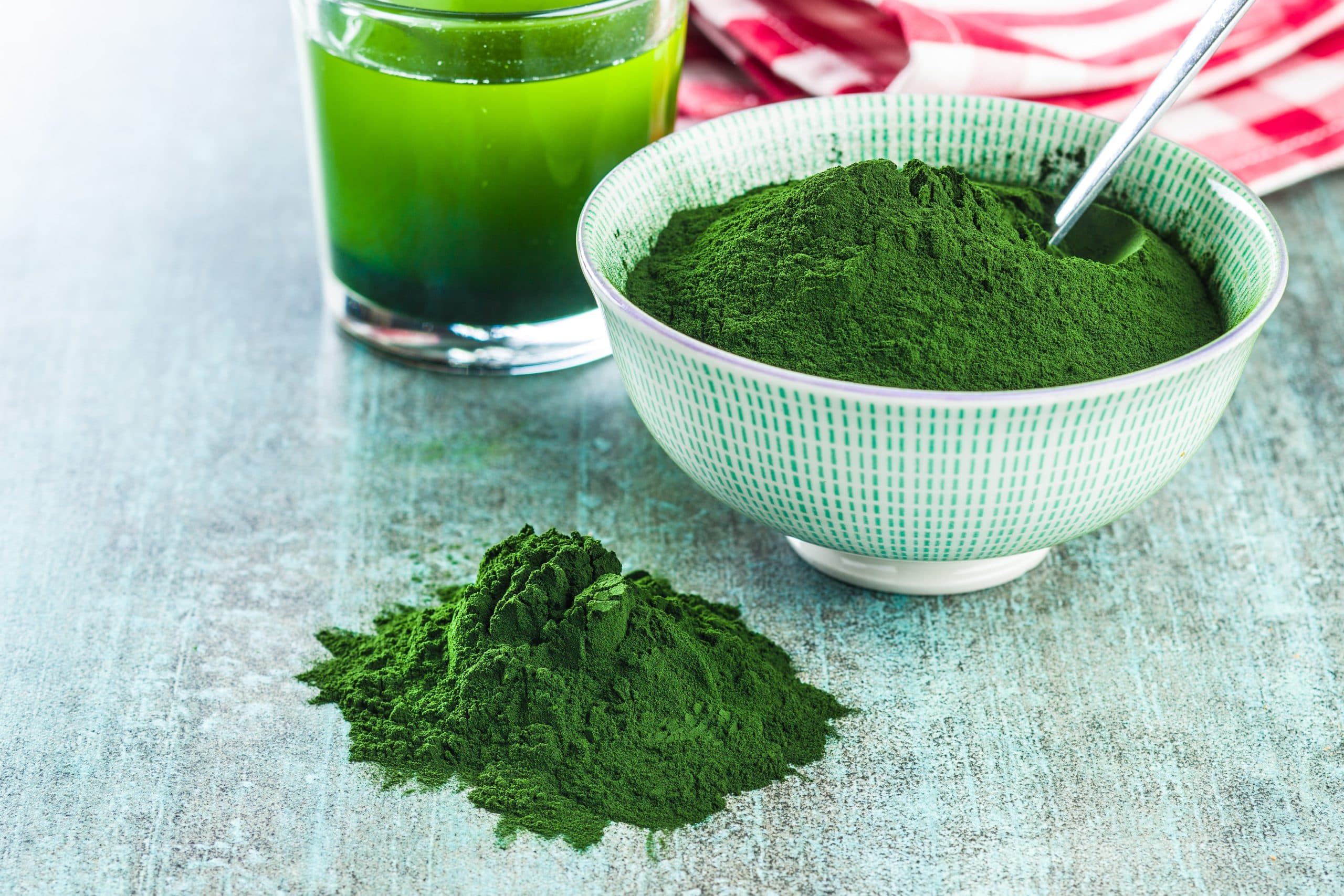 Chlorella superfood for detox