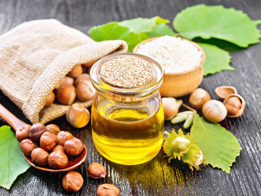 Hazelnut oil