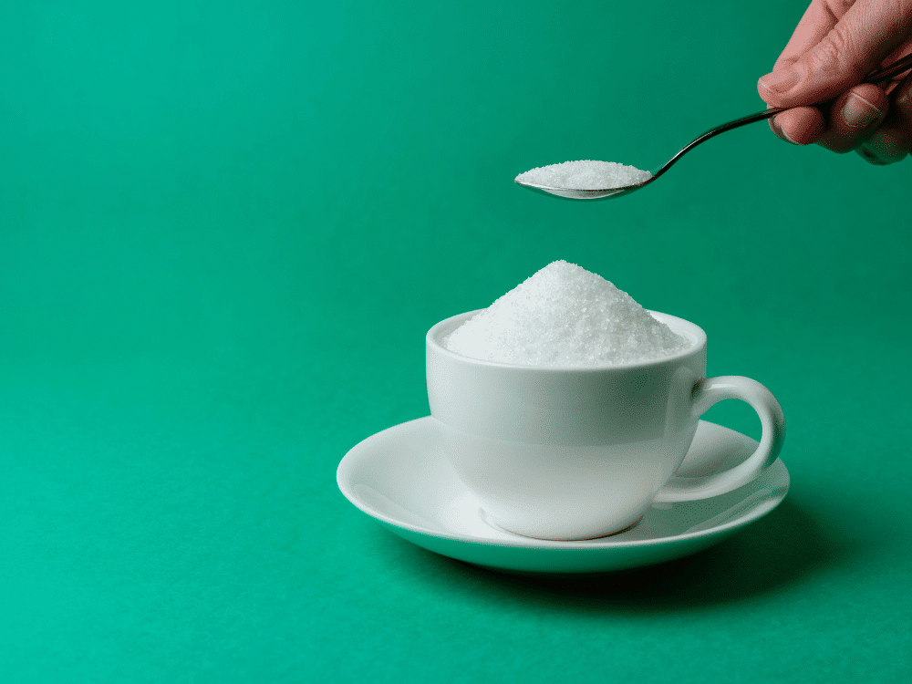 Rafinisani šećeri - Beli šećer u kafi ili čaju